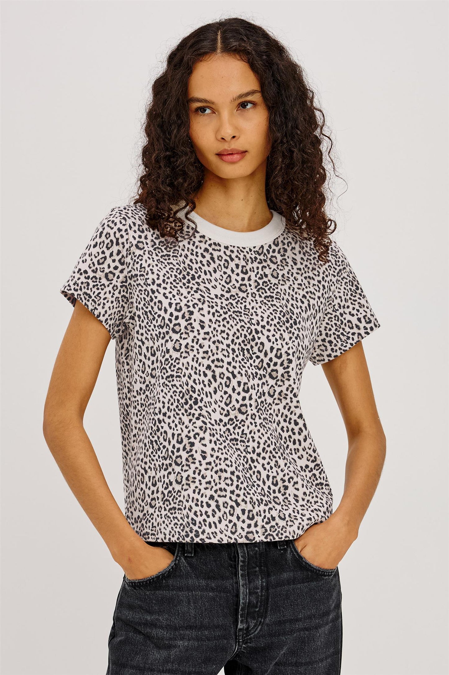 Girlfriend Tee Ecru Cheetah