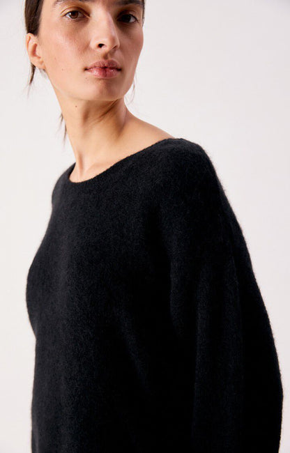 Vitow Sweater Black