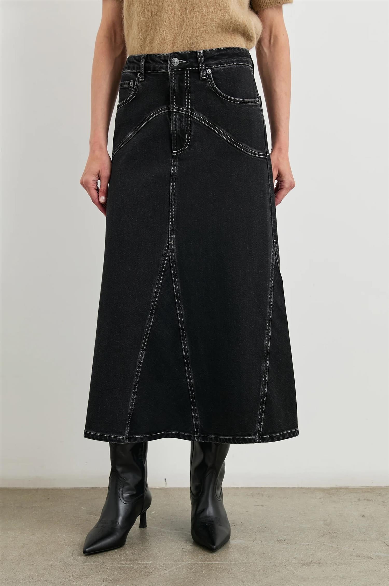 Del Ray Skirt Black Sand - No22 Damplassen