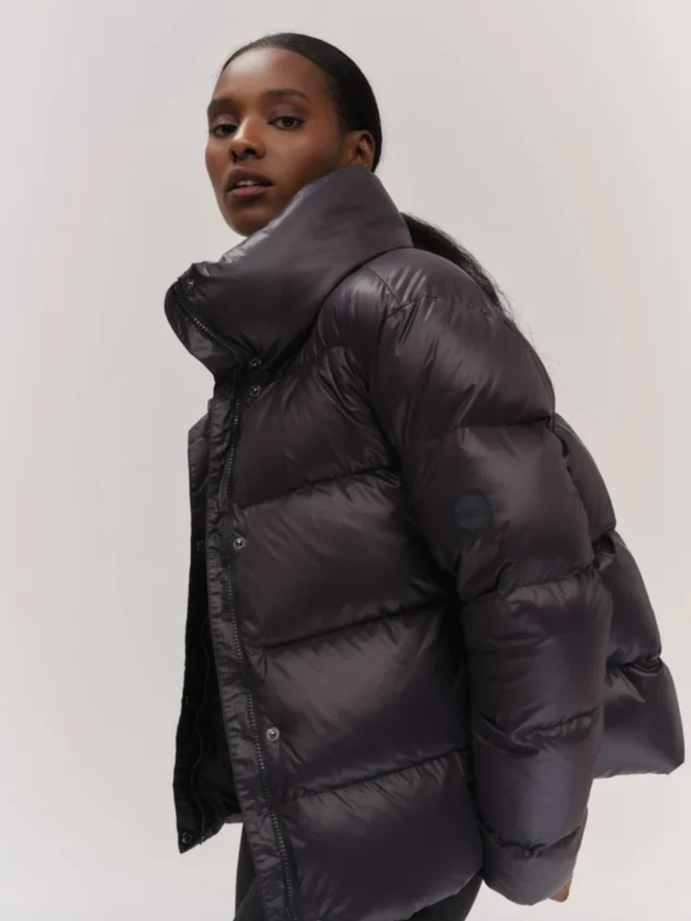Indie Down Jacket Dark Brown