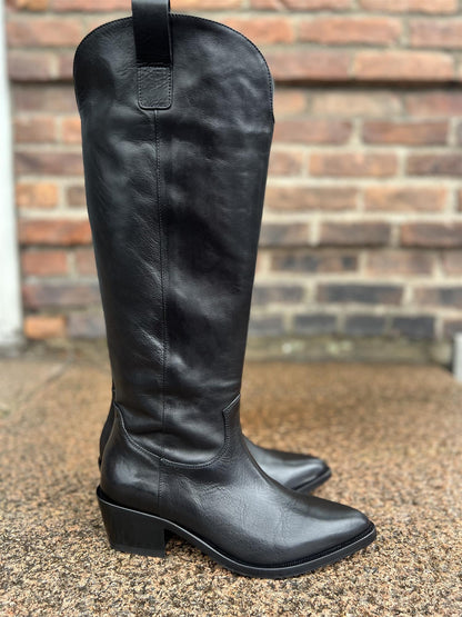 High Leather Boots Black - No22 Damplassen