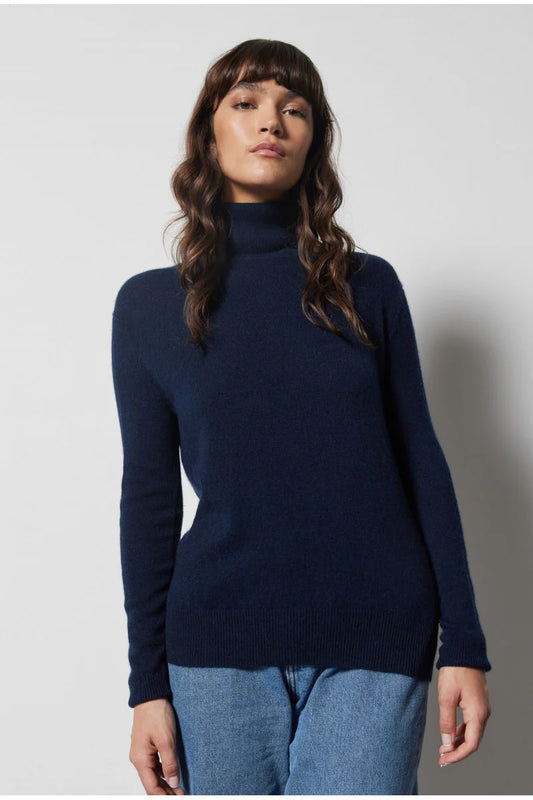 Pola Turtleneck Marine