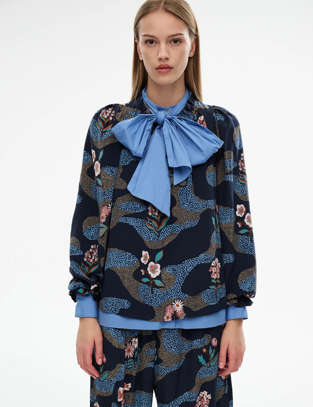 Annabella Blouse Posy Path